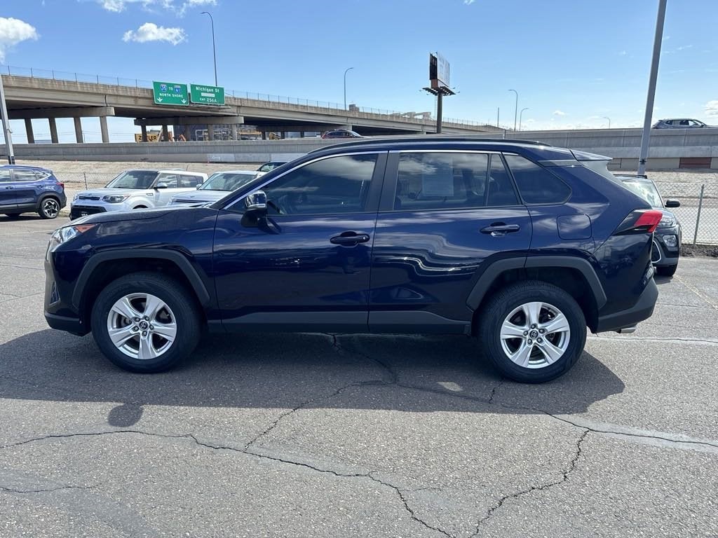 Used 2020 Toyota RAV4 XLE with VIN 2T3P1RFVXLC128671 for sale in Duluth, Minnesota