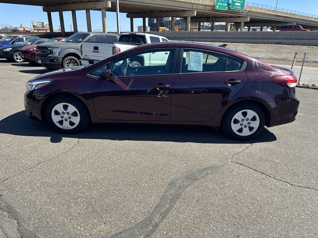 Used 2018 Kia FORTE LX with VIN 3KPFK4A70JE180872 for sale in Duluth, Minnesota